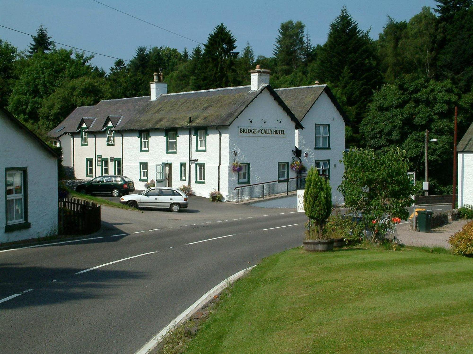 Bridge Of Cally Hotel 외부 사진
