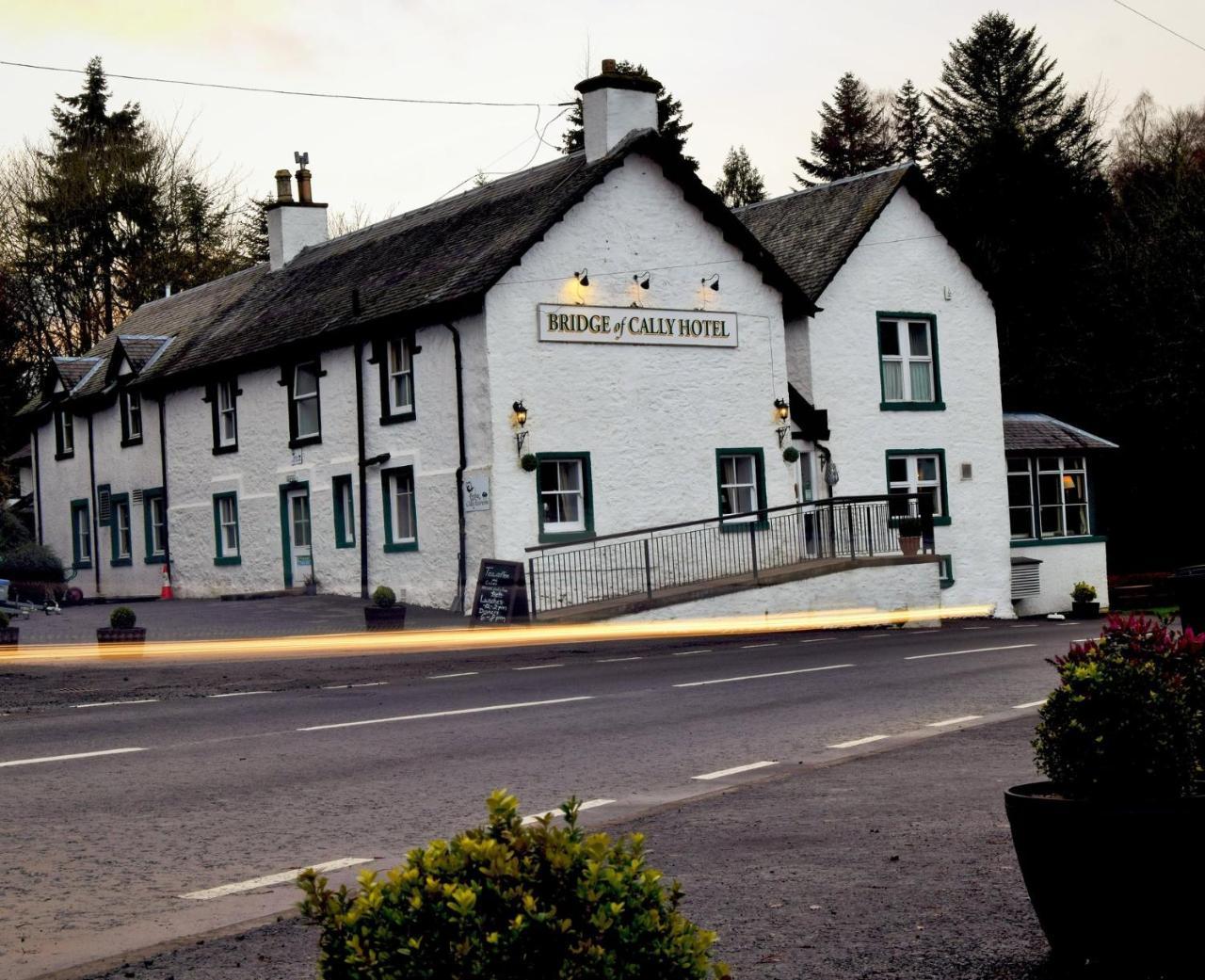 Bridge Of Cally Hotel 외부 사진